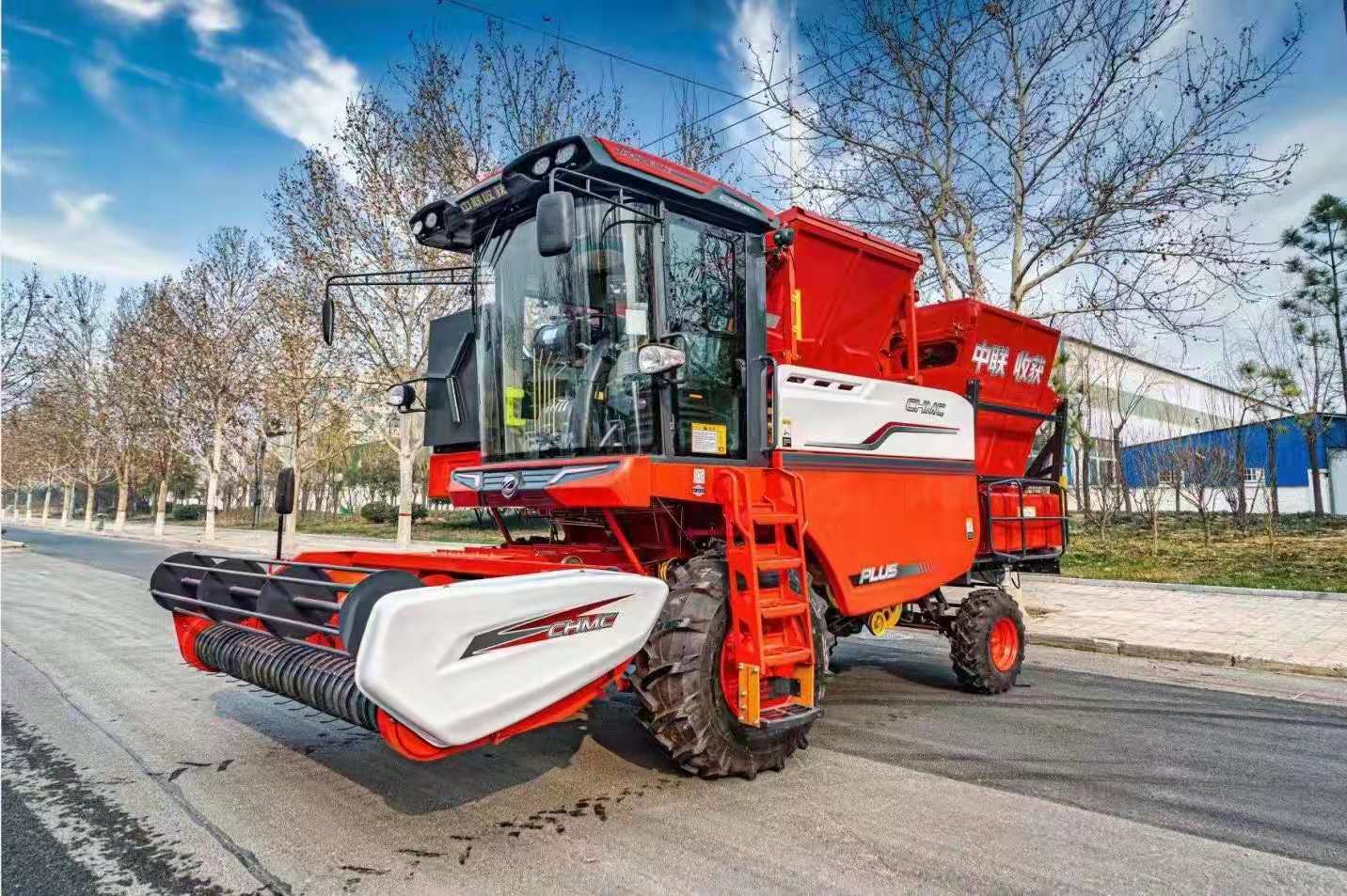 鄭州中聯(lián)花生機(jī)-移動(dòng)的印鈔機(jī)